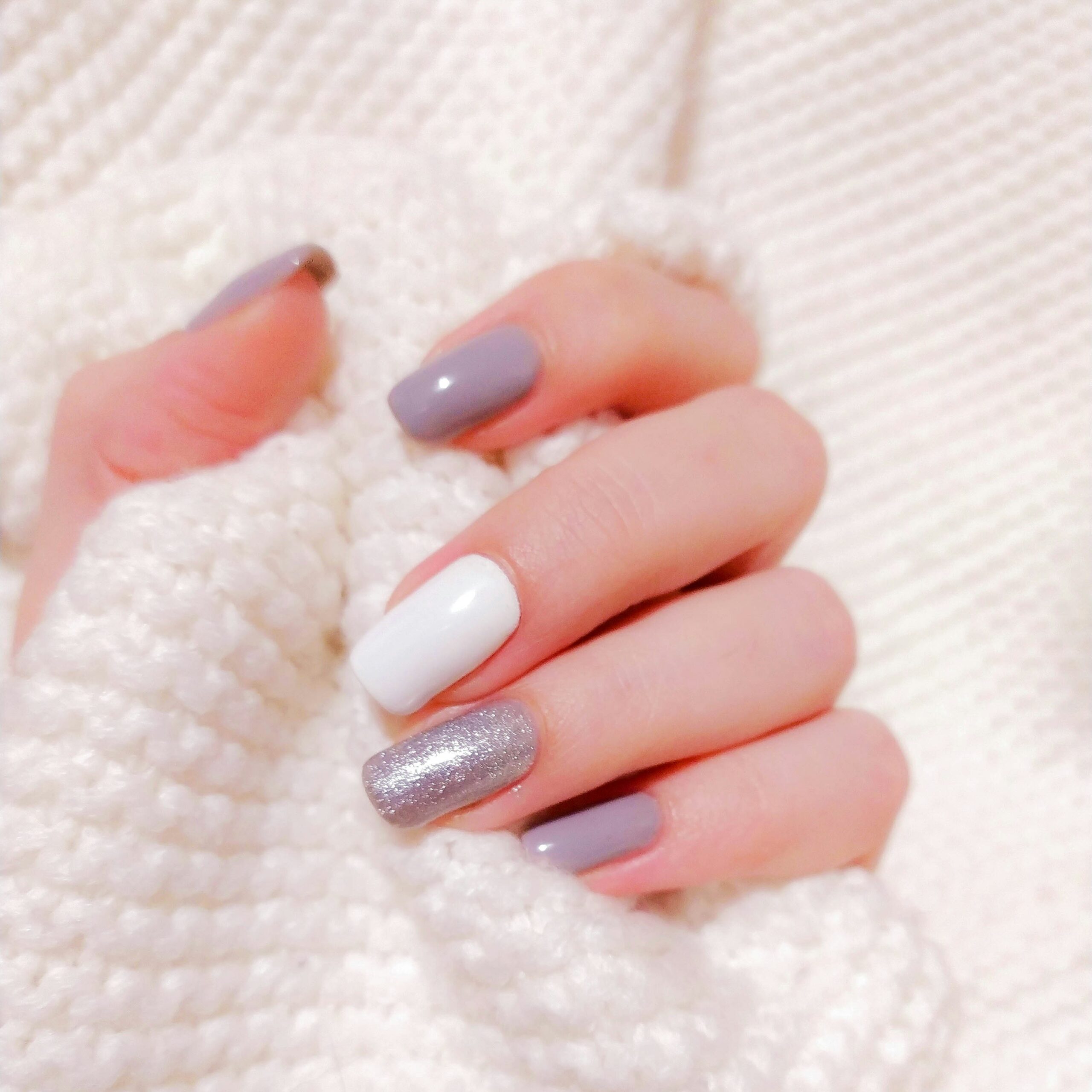 Nail art dessiné à main levée sur pose Gel X